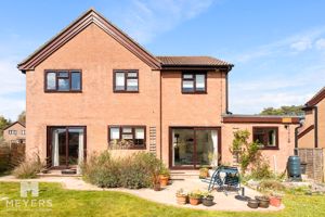 Photo 14- click for photo gallery